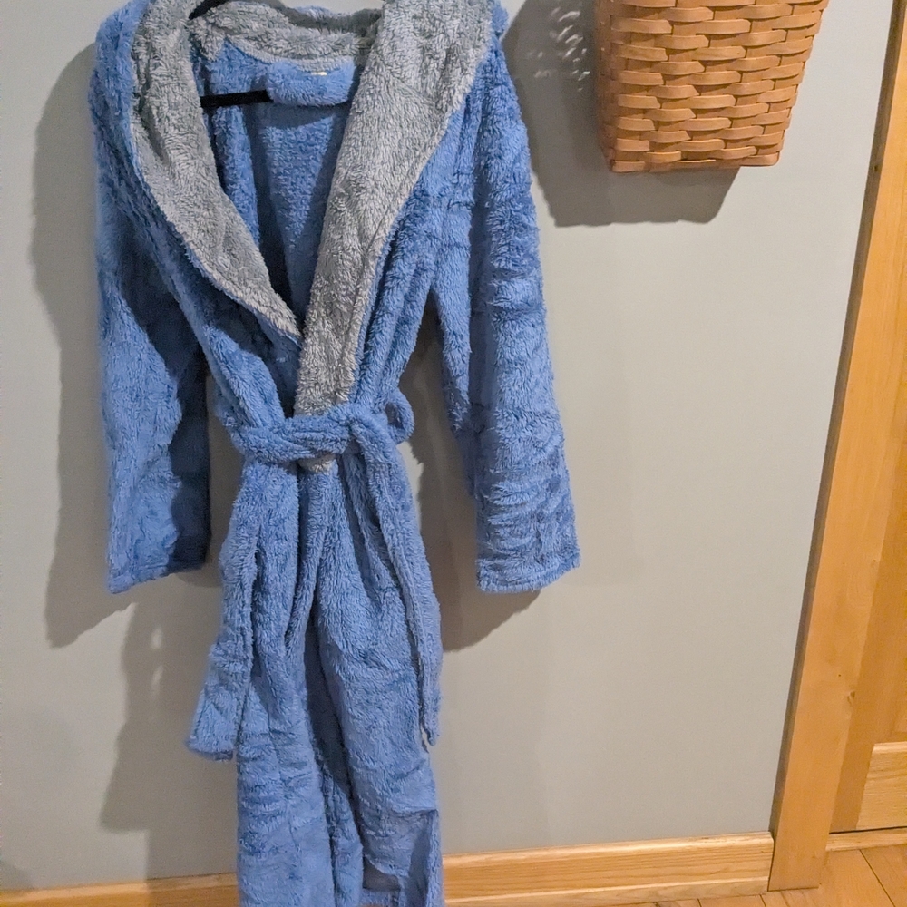 NEW Men's Blue and Gray Housecoat